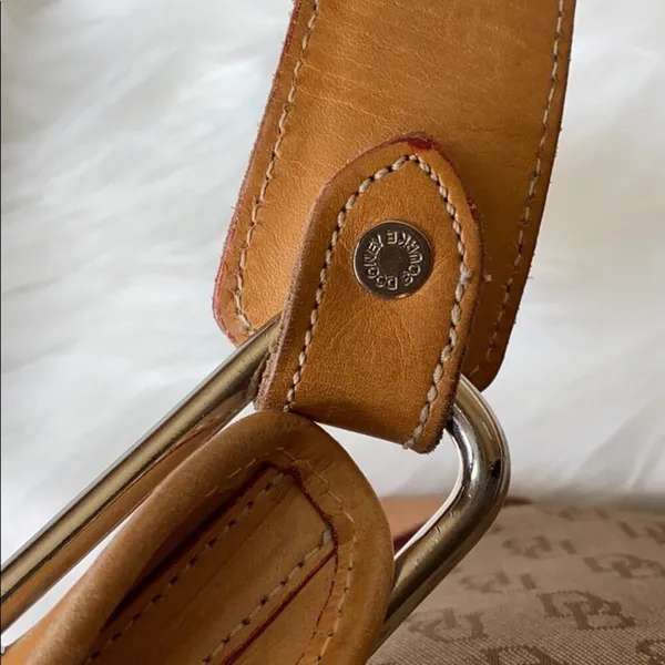 Dooney & Bourke Vintage Signature Leather Purse - Image 7