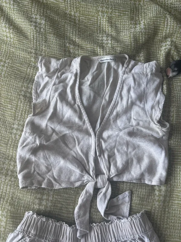 Abercrombie Set Matching - Image 2