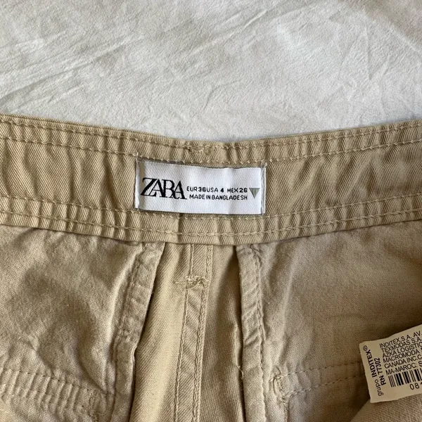 Zara women’s Beige Cream Cargo Pants size 4 - Image 2