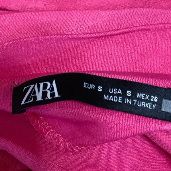 Zara Women's Pink Silky Satin Sleeveless Cowl Neck Cami Camisole Crop Tank Top S - Image 3