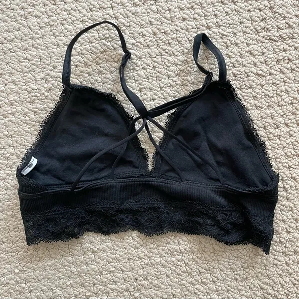 Abercrombie & Fitch Ribbed Knit Black Lace Trim Bralette XS - Image 3