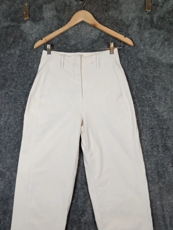 Wilfred Aritzia Ascendant Pant High Waisted cotton Utility Cream Wide Leg Sz4 - Image 5