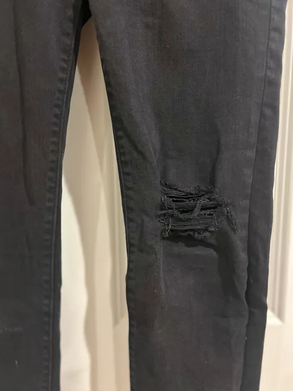 High-Rise Jeans - Image 8