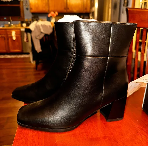 Lulus Ankle Boots - Image 3