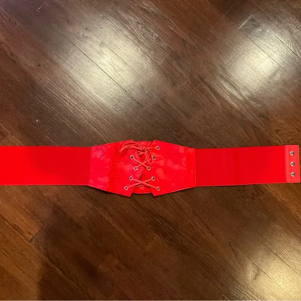 Amazon Red Corset Belt - Image 4