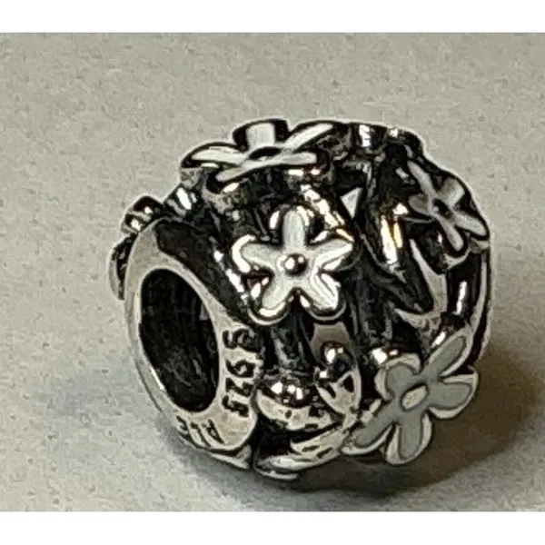Pandora White Enamel Daisy Meadow Charm S925 ALE Sterling Silver Floral Bead - Image 3