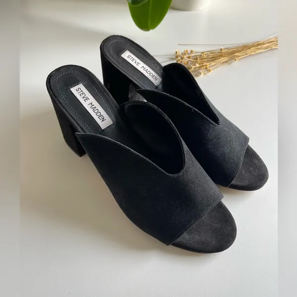 Steve Madden Chance black suede block heel slides sandals - Image 5