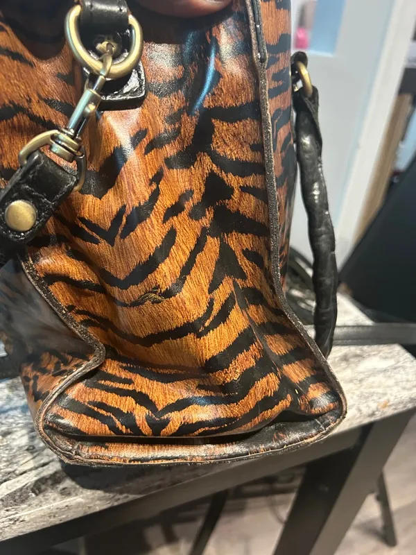 Patricia Nash Primrose Satchel in a tiger print leather. - Image 7
