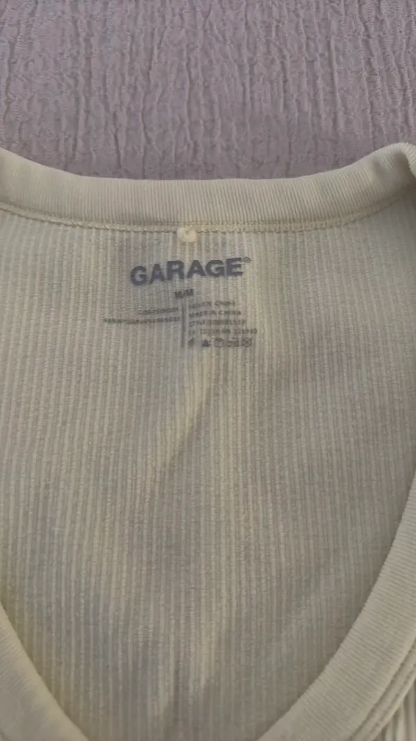 Garage Top - Image 2