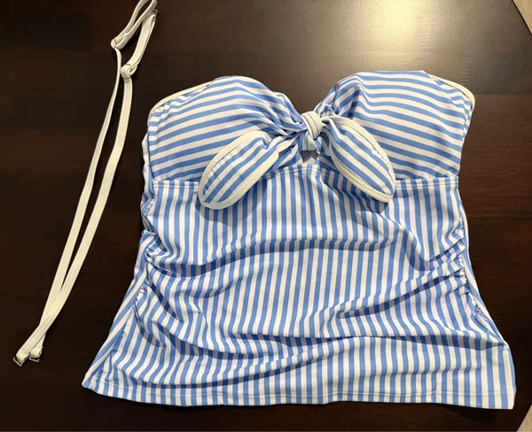 Two piece tankini. Brand new, never worn. Bought from Modlily, returns are terrible. My loss, your gain. - Image 3