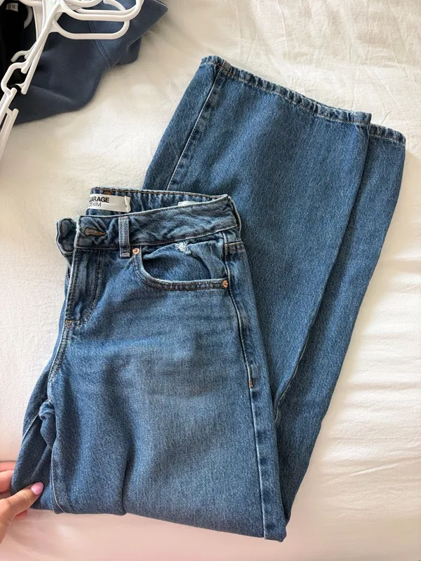 Garage Low Rise Wide Leg Jeans - Image 2