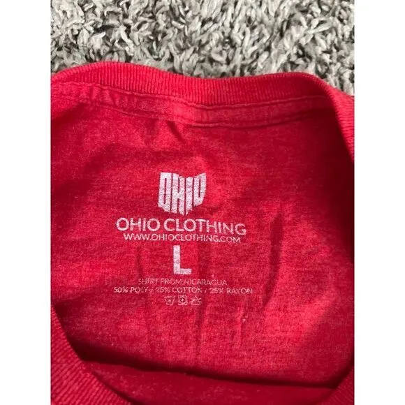 Ohio clothing Women's Red‎ short sleeve Ohio with animal prints shirt size large - Image 3