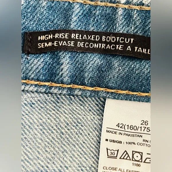 Banana Republic HIGH-RISE RELAXED BOOTCUT Leg Jeans size 26 100% cotton - Image 11