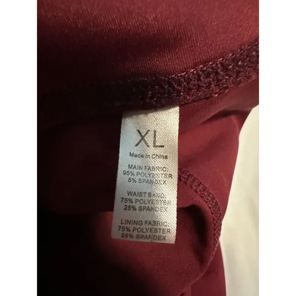 Athletic Running Shorts XL Womens 95% Polyester 5% Spandex Lightweight Burgundy‎ - Image 6