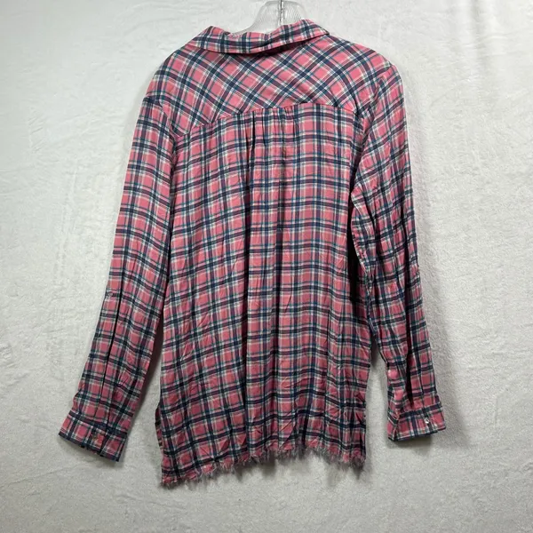 Entro Pink Navy Plaid Button Down Shirt Crochet Lace Frayed Hem‎ T6382 Large - Image 2