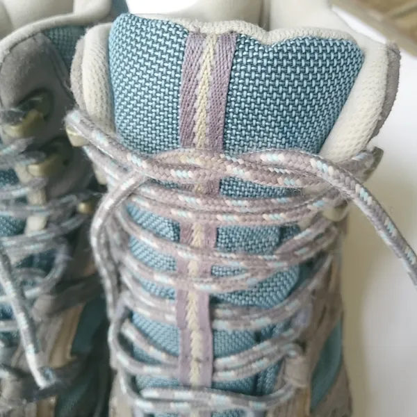 L.L. Bean 8 Wide Womens Hiking Boots Teal & Gray - Gorpcore - Image 8
