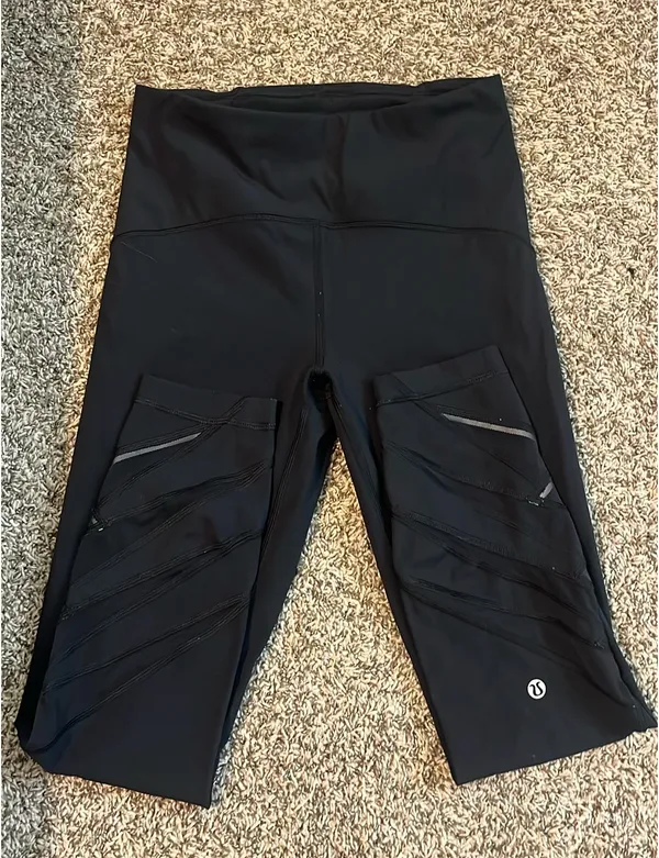 Lululemon Leggings - Image 3