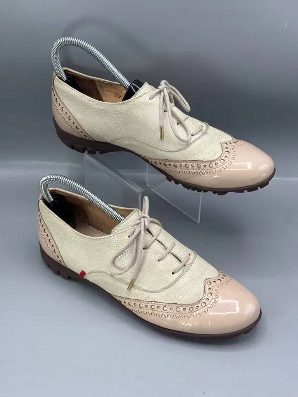 Marc Joseph New York Golf Oxford Shoes Womens 9 Cream Tan Leather Brogue Lace Up - Image 2