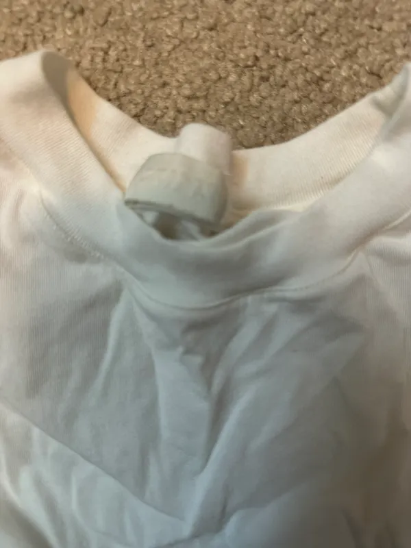 SKIMS boyfriends long sleeve t shirt - Image 2