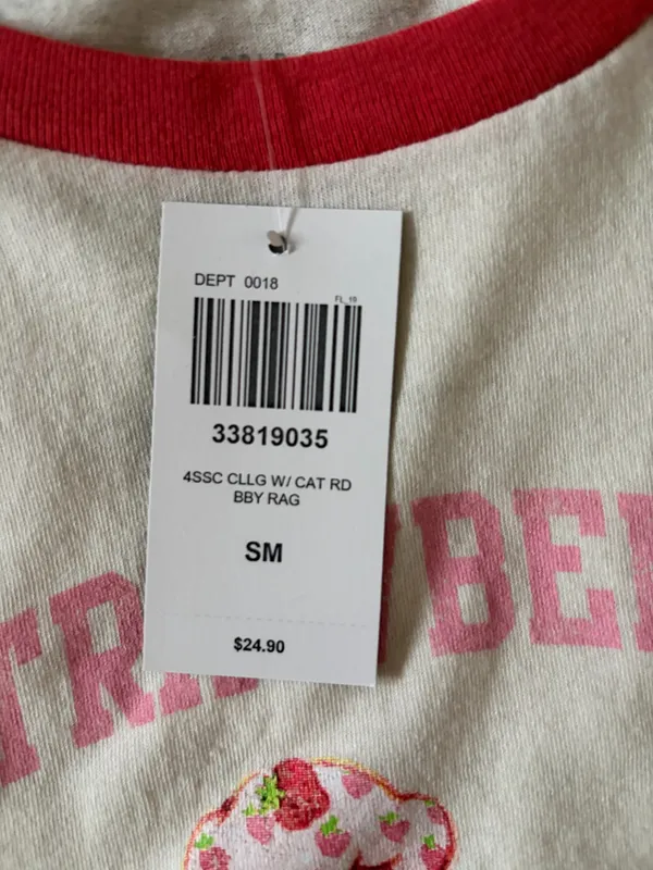 Hot Topic T-Shirt  - Image 3
