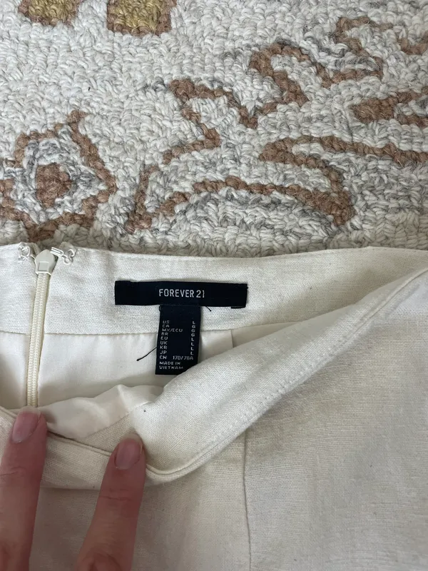 Forever 21 Linen Blend Mini Skirt - Image 2