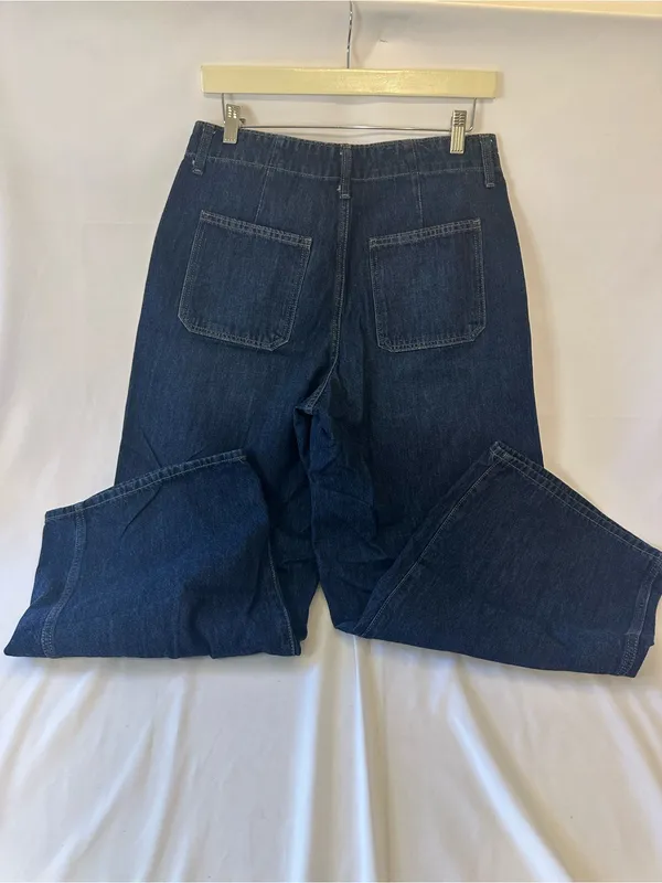 Old Navy Dark Indigo Wide-Leg Patch Pocket Jeans - Image 2