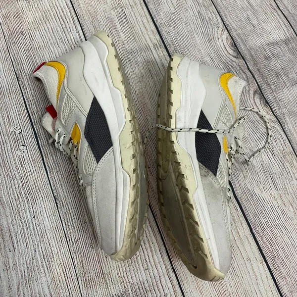Bershka Multi Color Sneakers - Image 3