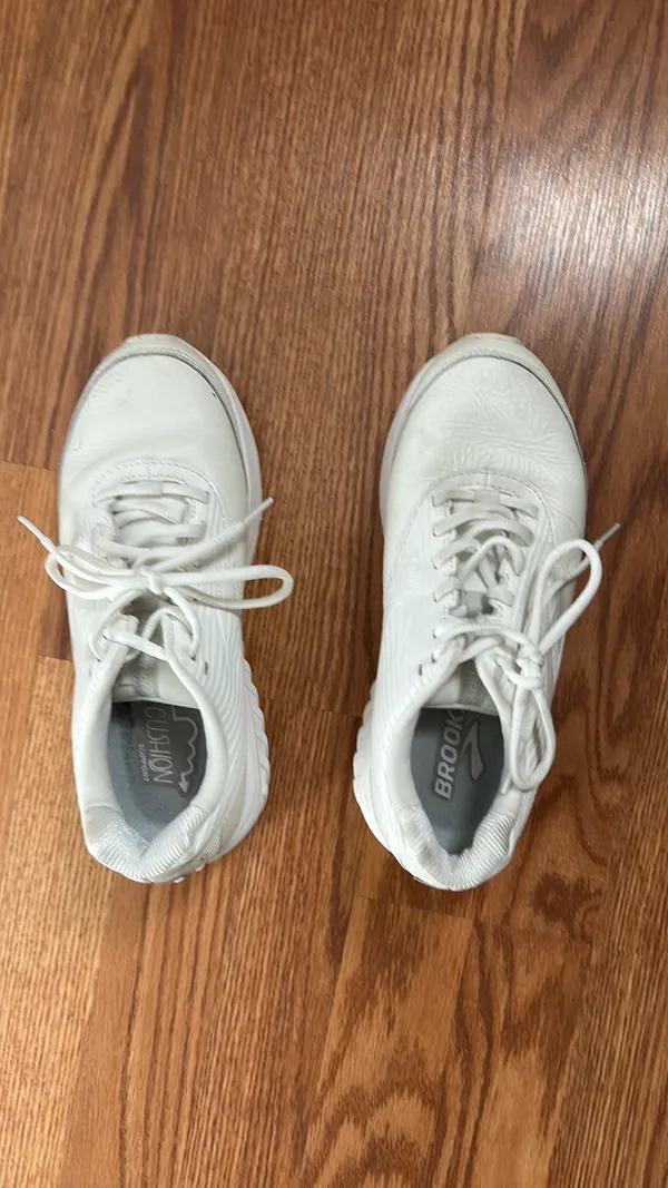 Brooks Women’s Adrenaline - Image 3