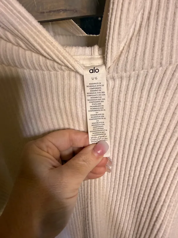 Alo Yoga Muse Hoodie Ivory with pants - Image 3