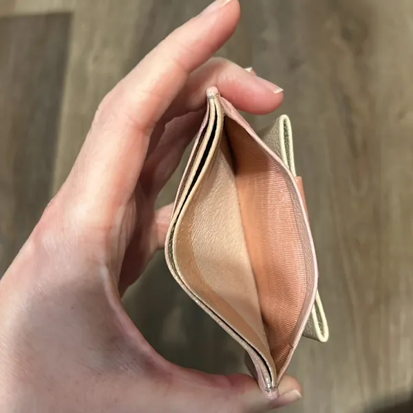 Miu Miu card holder - repainted - Image 13