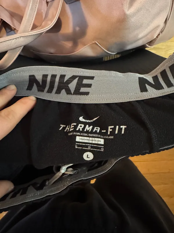 Nike Joggers Sweatpants Black - Image 4