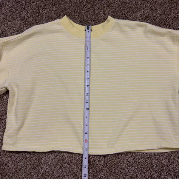 Wild Fable yellow & white striped long sleeve crewneck - Image 4