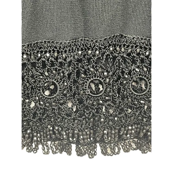 Joseph A. VTG Black Silk Blend Stretch V-neck Beaded Hem Top M - Image 3