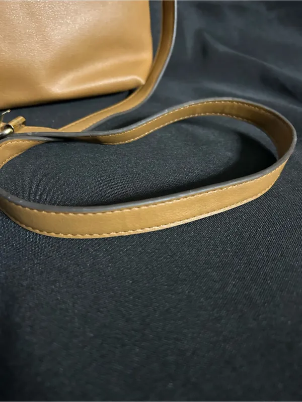 Steve Madden Women’s Classic Tan Crossbody Bag Purse - Image 6