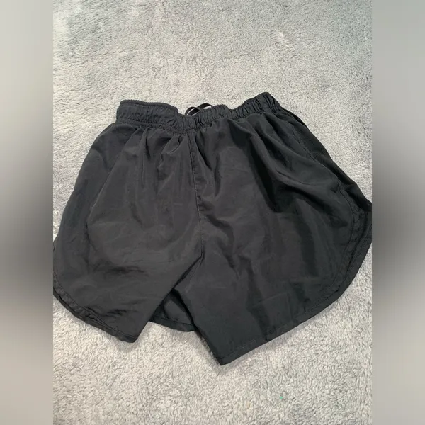 Nike black shorts XS - Image 7