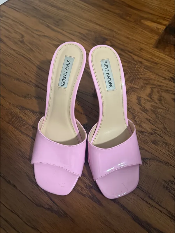 Steve Madden Kitten Pink Heels - Image 2