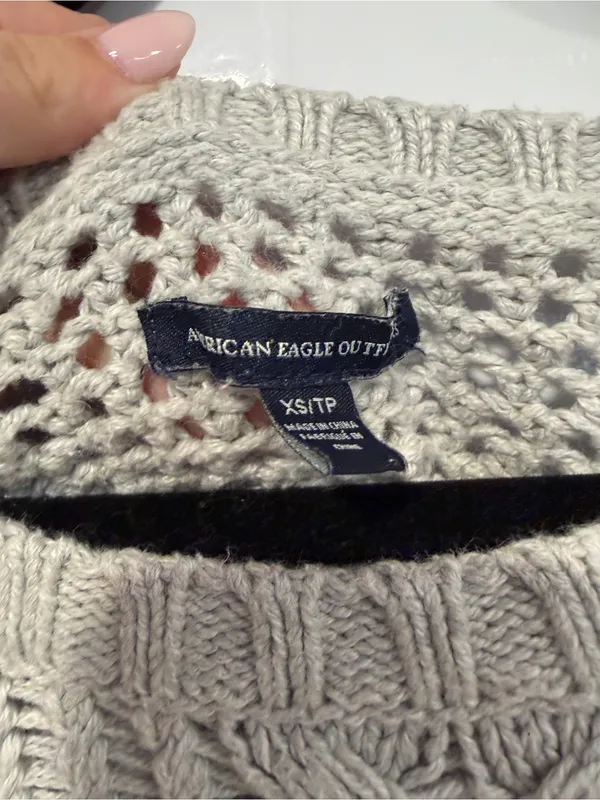 American‎ Eagle Cable Knit Sweater Crewneck - grey - Image 2