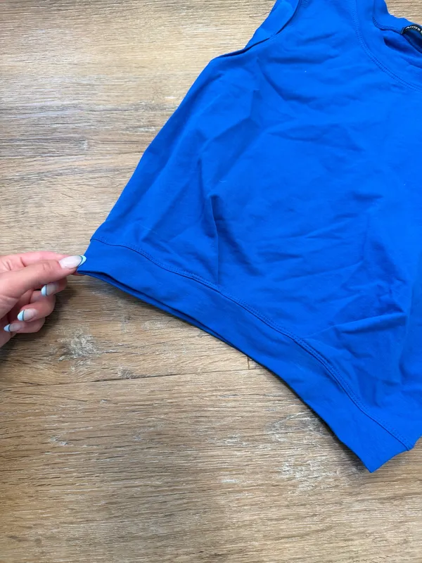Amazon Tank Top - Image 4