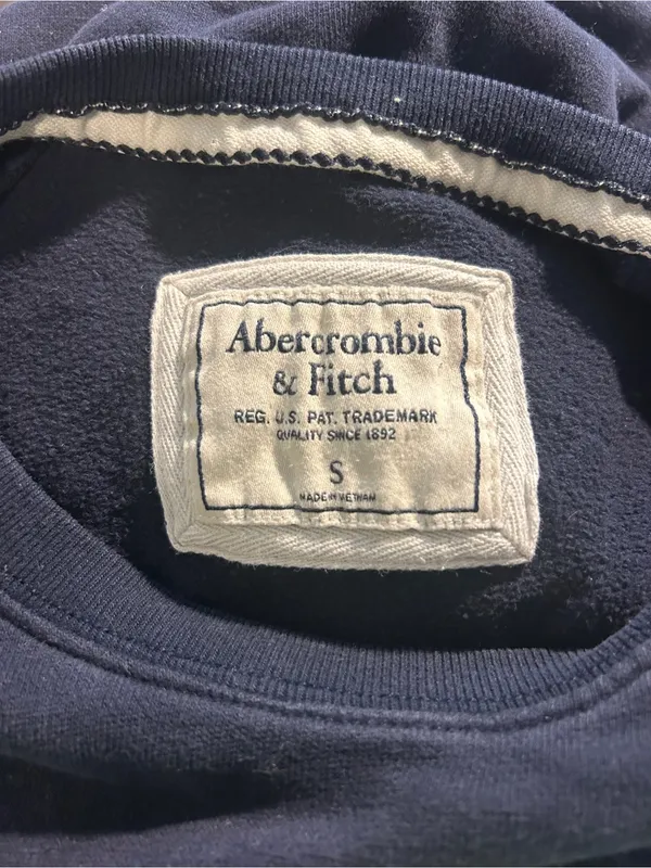 Vtg Abercrombie Fitch Spellout Crewneck Sweatshirt Womens Small Navy Blue Patch - Image 3