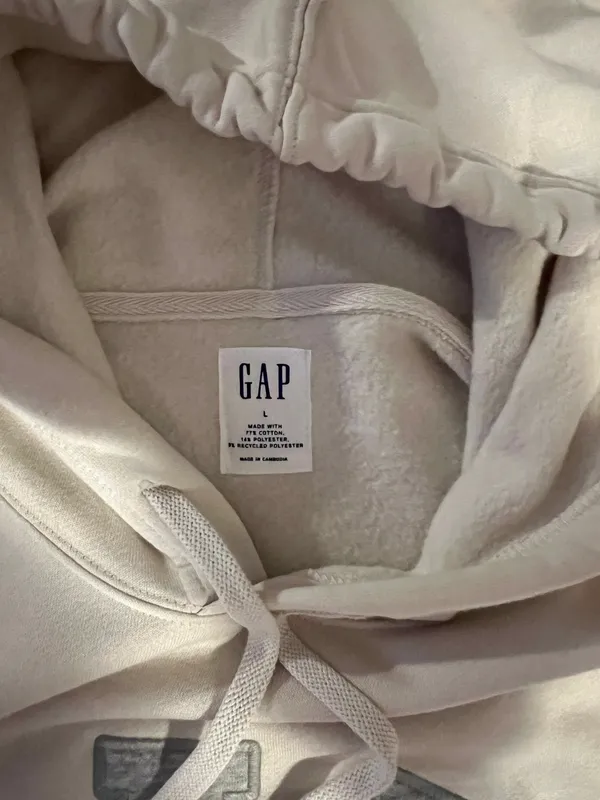 Gap Sweater - Image 3