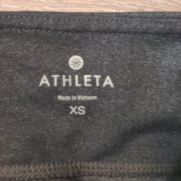 Athleta gray cropped leggings size XS - Image 2