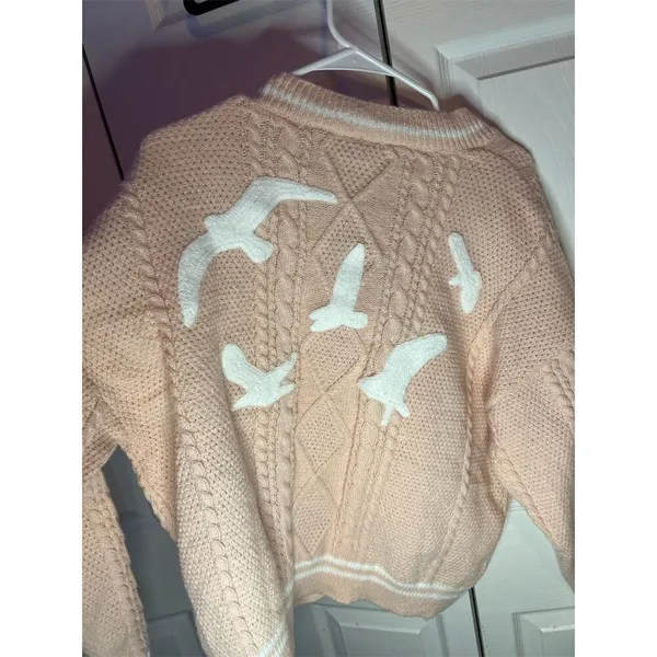 Taylor Swift 1989 Women's Pink Cardigan Sweater M Long Sleeve Casual - Image 4