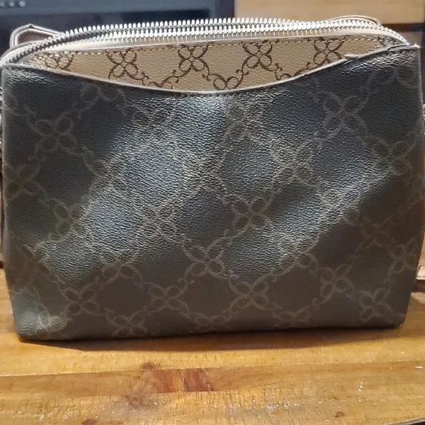 Nine West Crossbody Bag in Black and Tan - Image 10