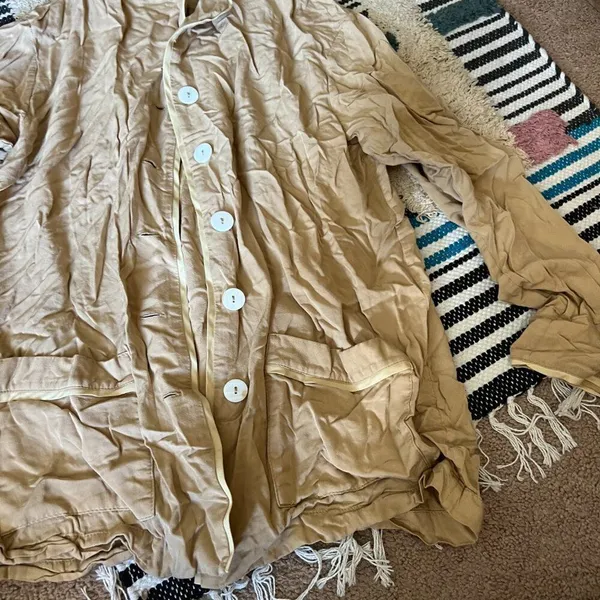 Sleeper‎ small button down top - Image 7