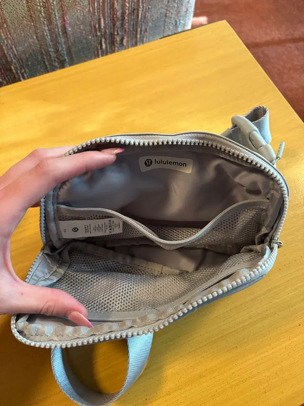 Lululemon Crossbody Bag - Image 3