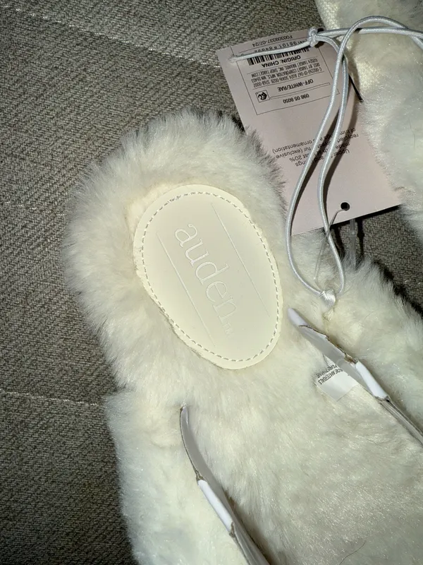 Target Slippers Super Soft - Image 3