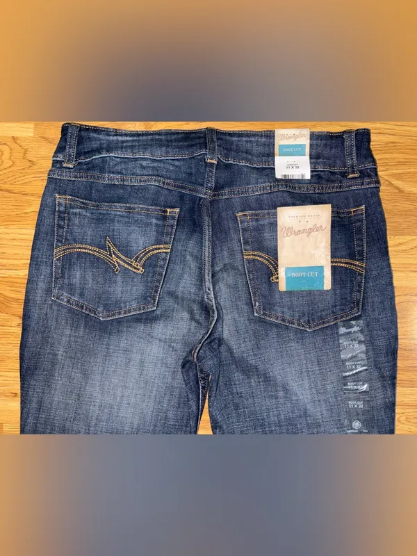 Wrangler Bootcut Jeans Juniors Size 11 Length 32 Dark Wash Pockets Stretch NWT - Image 9