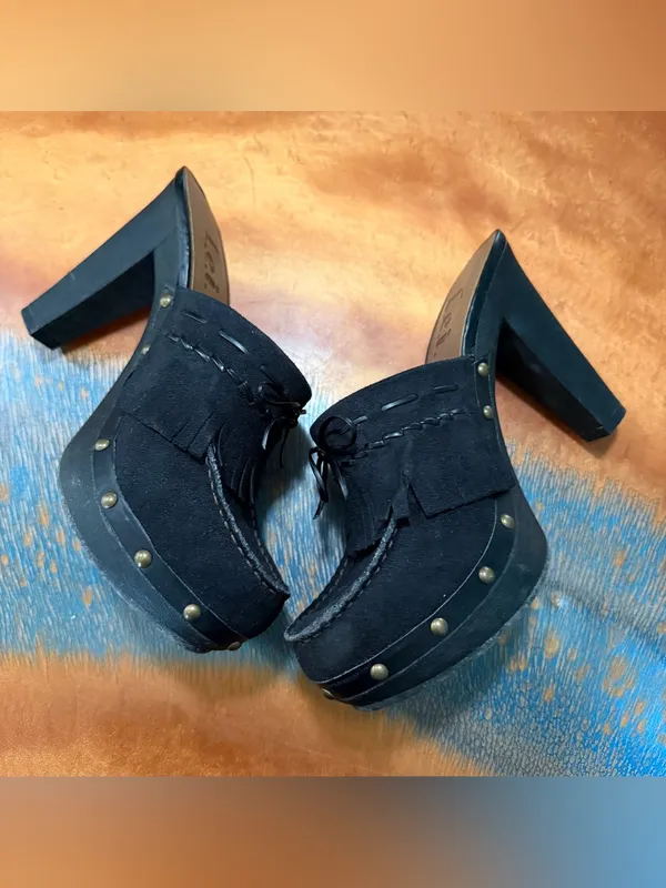 Vintage lei Anetteco Black Vegan Suede Fringe Stud Platform Mules size 9 - Image 5