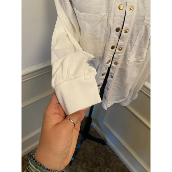Nation Ltd The Desta Femme Button Up Top in Optic White w Gold Accents Cotton - Image 5