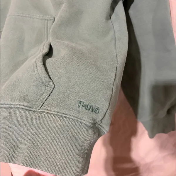 TNA sweatshirt Size XS - Image 3